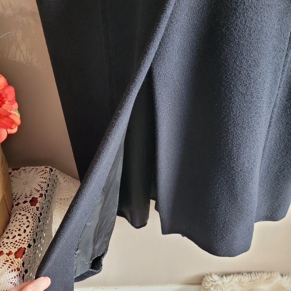 Louis Feraud Double Breasted Wool Coat - Picture 9 of 12